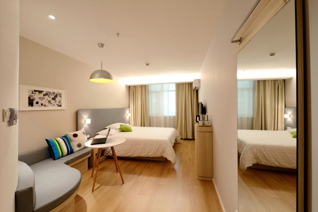 Essential Bedroom Lighting Tips