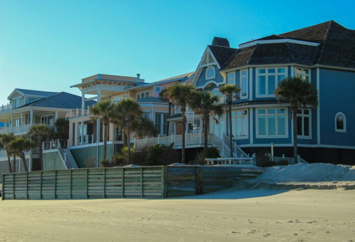 Stylish and durable coastal home siding protecting a beachside house.